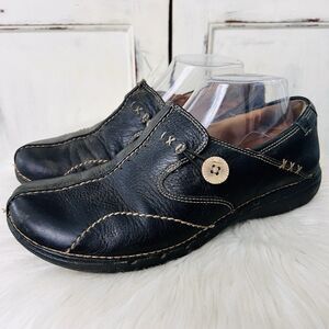 Clarks Unstructured Black Leather Un Loop Slip on Comfort Shoes -Womens Size 8.5